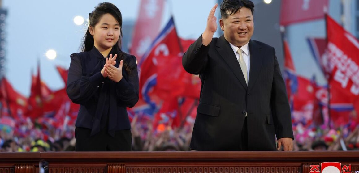 king jon un ಪುತ್ರಿ ಜೊತೆ ಯುದ್ಧ ಟ್ಯಾಂಕರ್ನಲ್ಲಿ ಸವಾರಿ ಮಾಡಿದ ಕಿಮ್