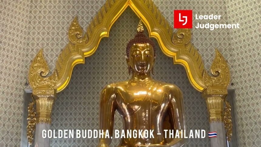 Bangkok’s 5500kg Golden Buddha Bangkok’s 5500kg Golden Buddha